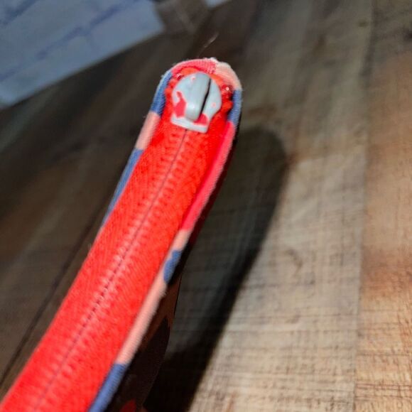 Marc by Marc Jacobs Women's Neoprene Phone Case Zip Cutout - Arizona Clay Multi - Picture 3 of 10